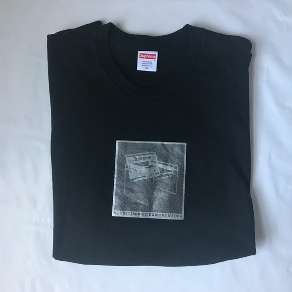 chair tee supreme